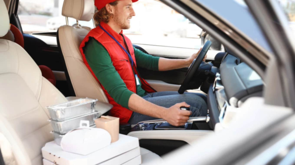 DoorDash Buyer Presents Driver Her Meals If He Does Her A Favor