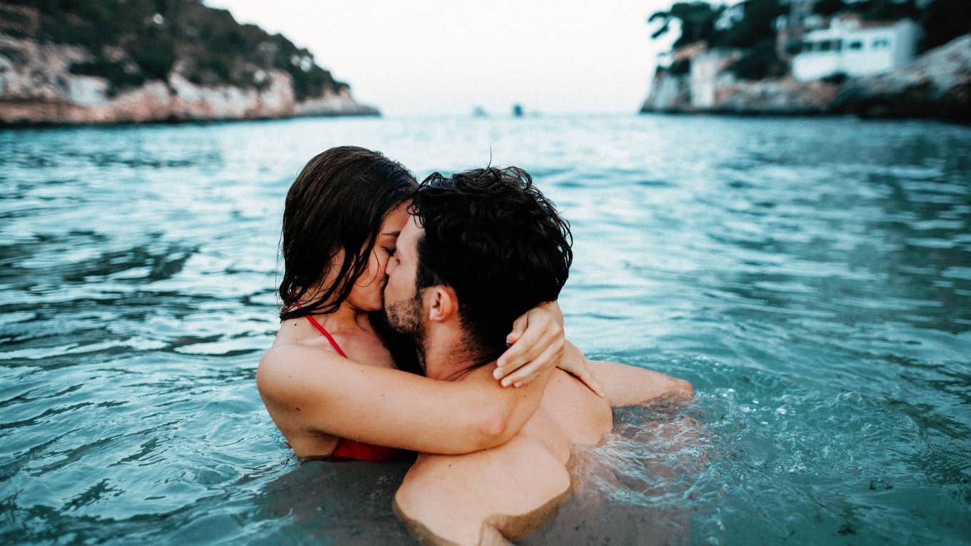 {Couples} Therapist Reveals The Most Primary Factor Ladies Need From Males | Gal Szekely